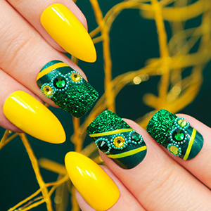 Rose Nails